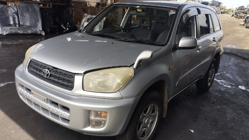 Автомобиль TOYOTA RAV4 ACA21 1AZ-FSE 2002 года в разбор