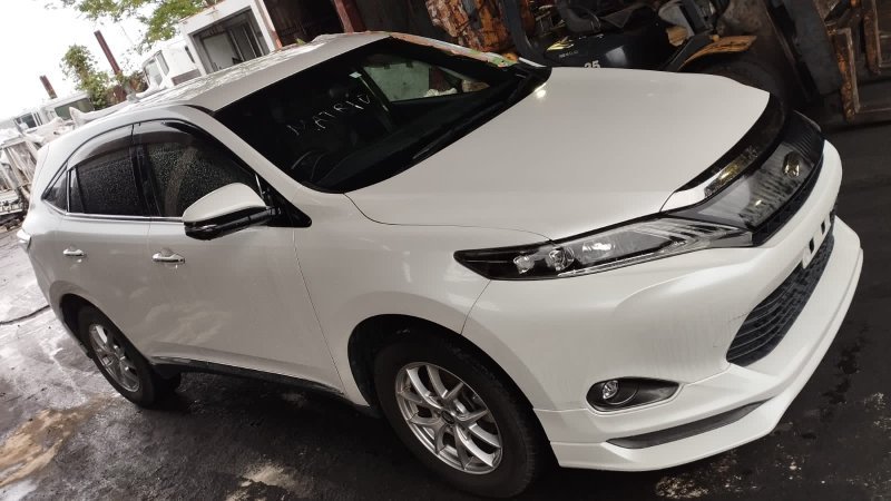 Автомобиль TOYOTA HARRIER ZSU60 3ZR-FAE 2014 года в разбор