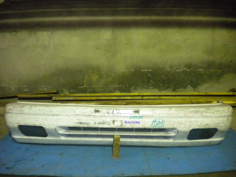Бампер передний Isuzu Bighorn 1991-2002 UBS25DW контрактная