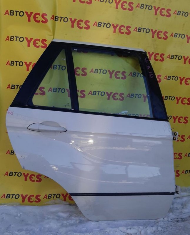 Стекло двери заднее правое BMW X5 1999-2006 E53 контрактная
