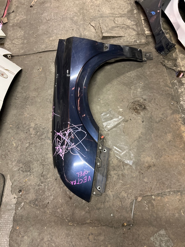 Крыло переднее левое Vectra 2002-2005 C