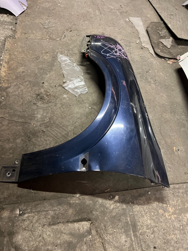 Крыло переднее левое Vectra 2002-2005 C