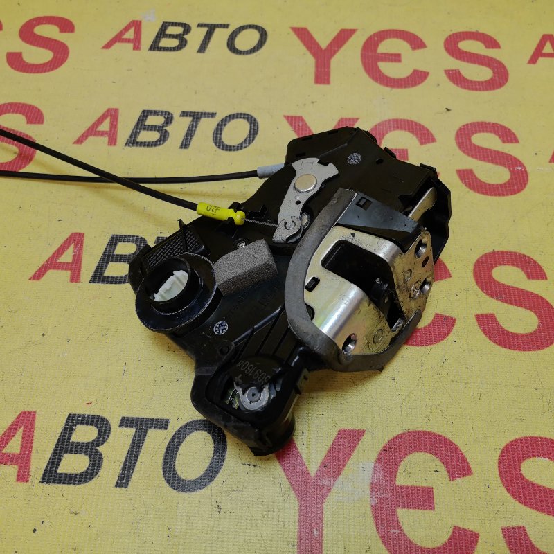 Замок боковой двери передний левый Allion 2001-2007 AZT240