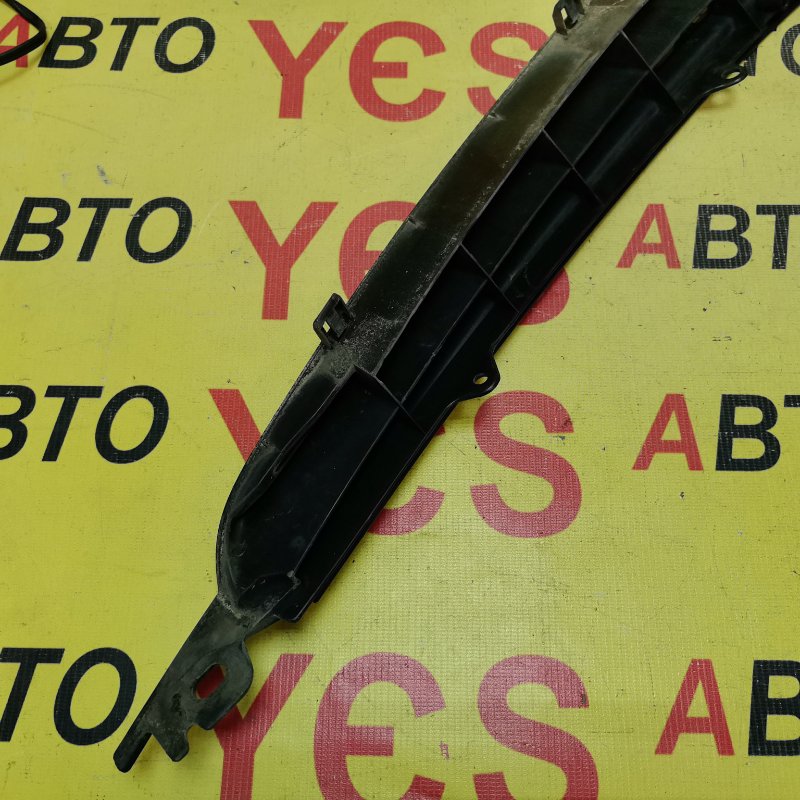 Решетка радиатора передняя Wish 2005-2009 ZNE10 Решетка радиатора передняя Wish 2005-2009 ZNE10