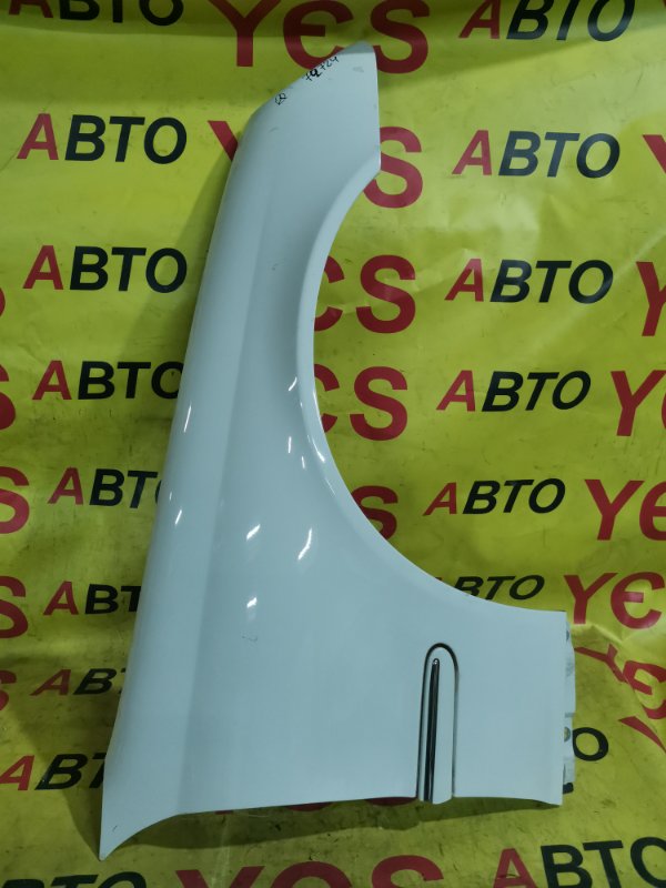 Крыло переднее правое Mercedes-Benz C-Class 2000-2007 W203 A2038800218 контрактная