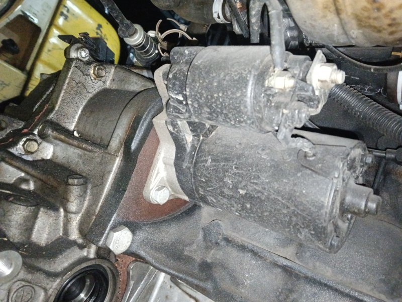 Запчасть стартер Opel Zafira F75 Z18XE1 9117691 контрактная Стартер Opel Zafira F75 Z18XE1 9117691 контрактная