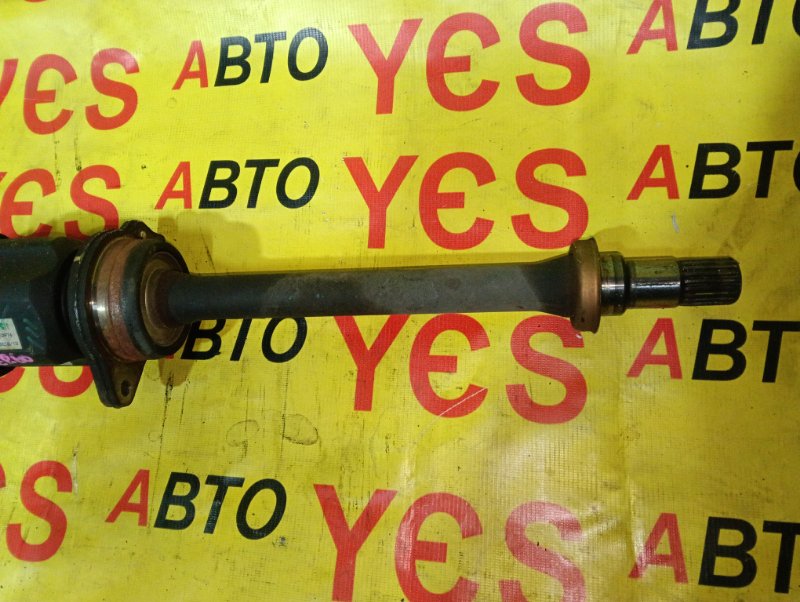 Привод передний правый Toyota Noah AZR60 1AZ-FSE