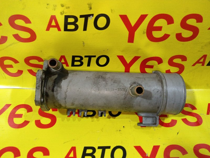 Патрубок воздушного фильтра Toyota Mark II GX100 1G-FE 1786170070 контрактная