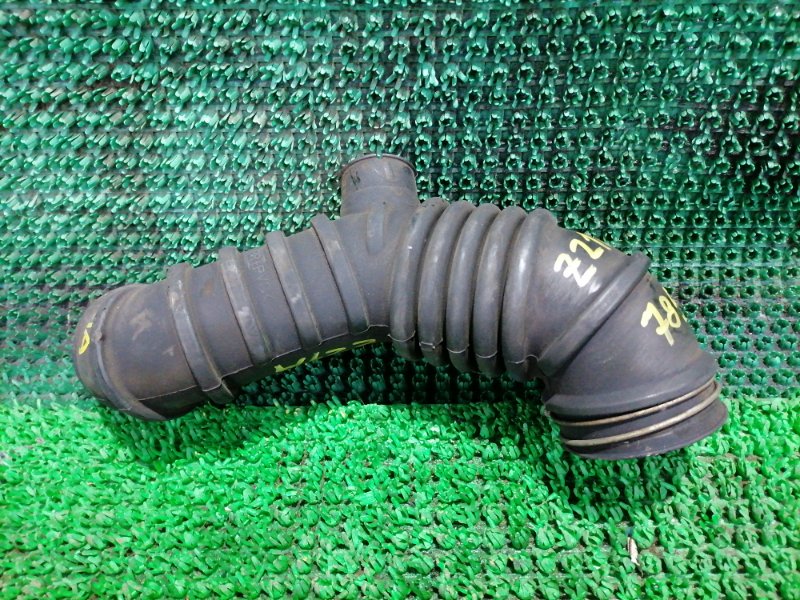 Патрубок воздушного фильтра COLT 2007 Z21A 4A90