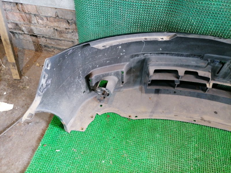 Бампер передний Serena CC25 MR20DE