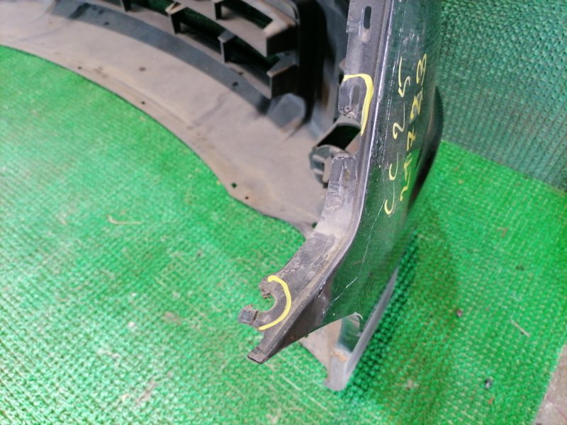 Бампер передний Serena CC25 MR20DE