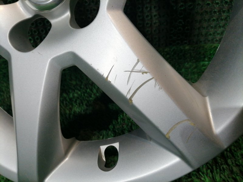 Колпаки на диски PRIUS 2006 NHW20 1NZ-FXE Колпаки на диски PRIUS 2006 NHW20 1NZ-FXE