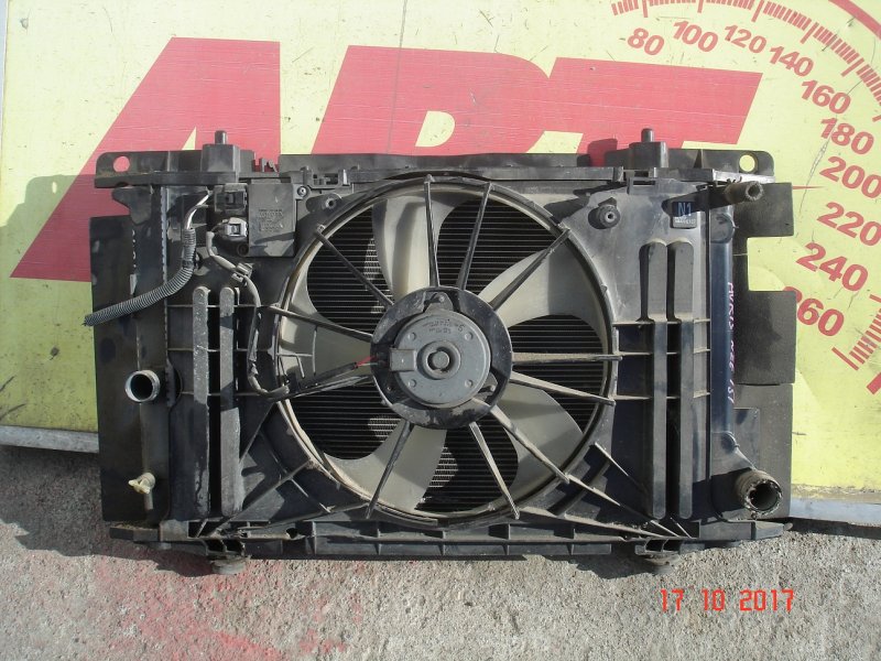 Радиатор основной Toyota Auris NZE151 1NZ