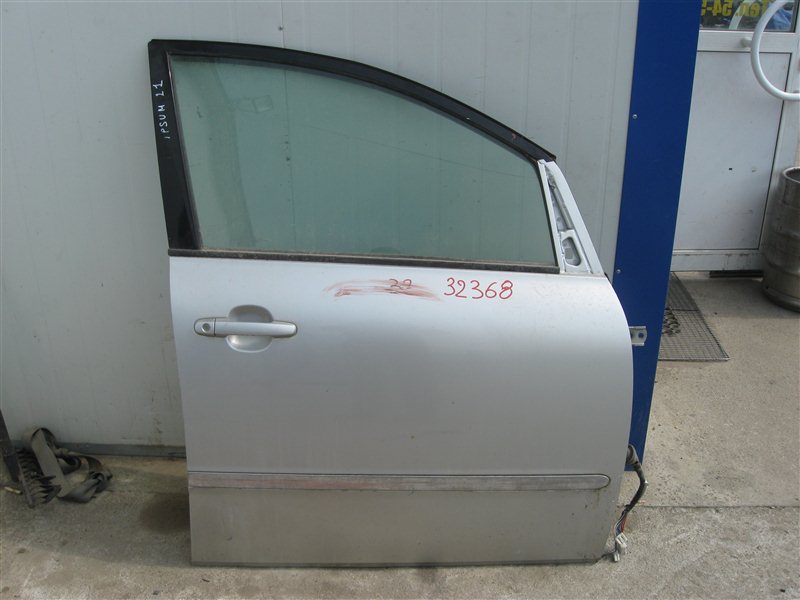 Дверь Toyota Ipsum ACM21 передняя правая
