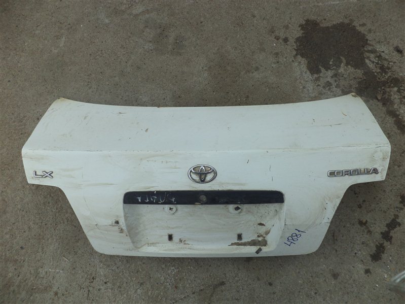 Крышка багажника Toyota Corolla AE110