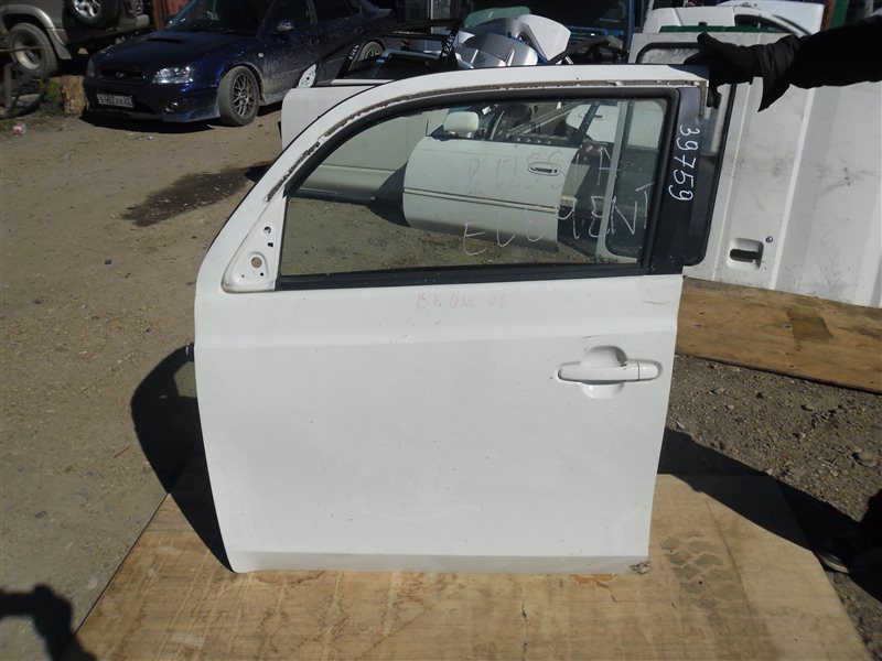 Дверь Toyota Bb QNC21 3SZ-VE передняя левая