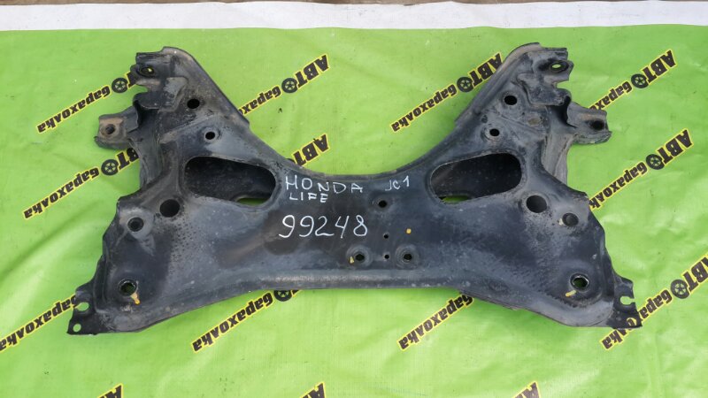 Балка под двс Honda Life JC1 P07A передняя