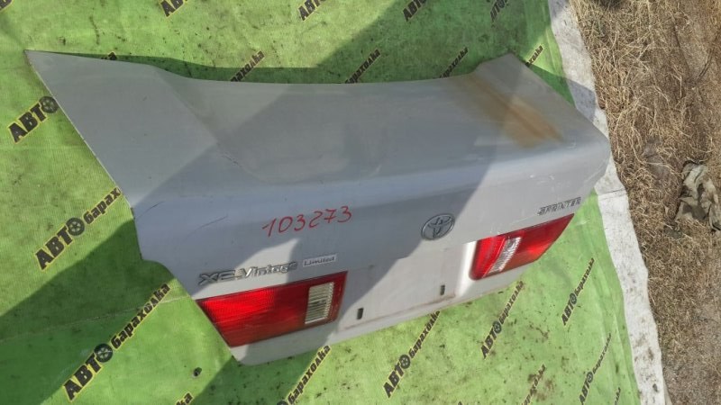 Крышка багажника Toyota Sprinter AE110 задняя
