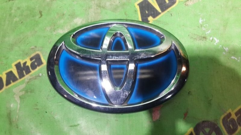 Лейба Toyota Aqua NHP10 1NZ-FXE