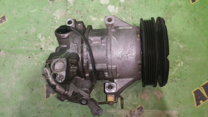 Компрессор кондиционера Toyota Ist NCP60 2NZ-FE 2004