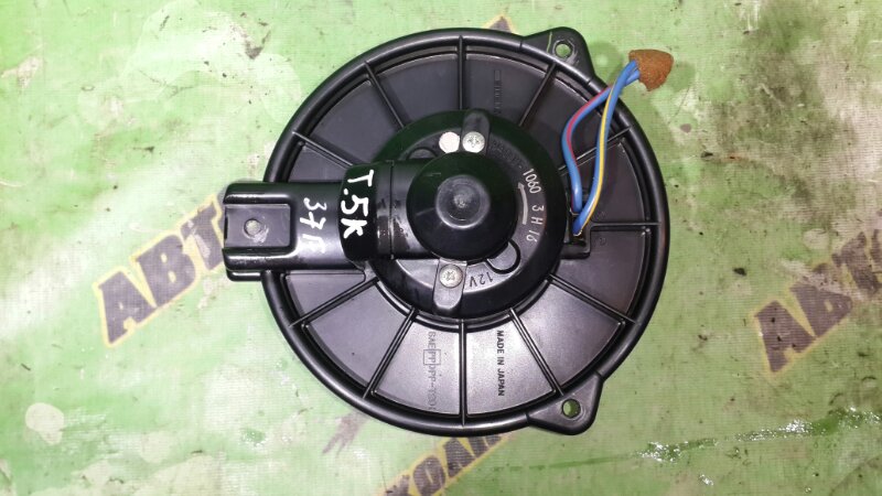 Мотор печки Toyota Ist NCP60 2NZ-FE 2006