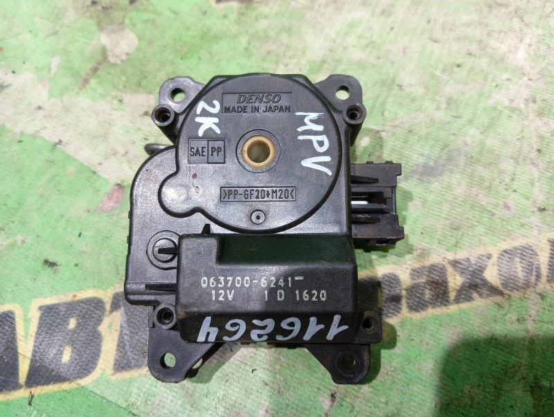 Сервопривод заслонок печки Mazda Mpv LW5W GY 2002