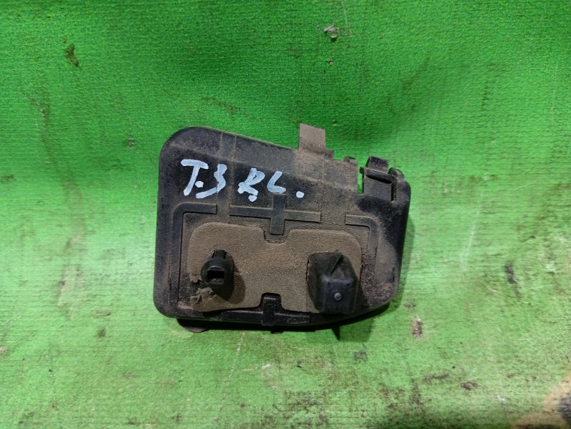 Крепление бампера Toyota Ist NCP60 2NZ-FE 2006 заднее левое