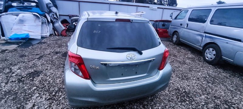 Дверь 5-я Toyota Vitz KSP130 1KR-FE 2012