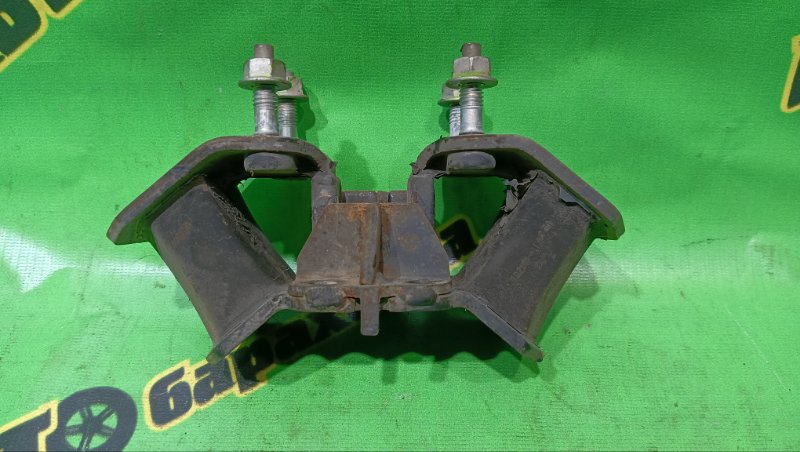 Подушка акпп Toyota Crown Majesta JZS177 2JZ-FSE 2001