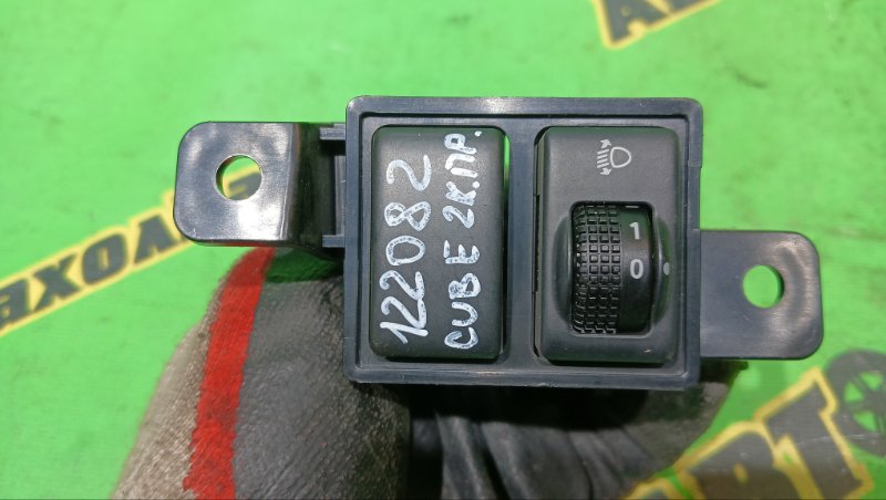 Кнопка регулировки фар Nissan Cube Z12 HR15 2008