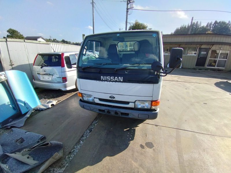 Двигатель Nissan Atlas N4F23 TD25 1998