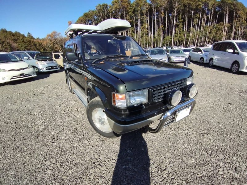 Двигатель Isuzu Bighorn UBS69GW 4JG2 1994