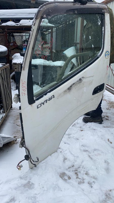 Дверь Toyota Dyna BU301 4B 2001 передняя левая