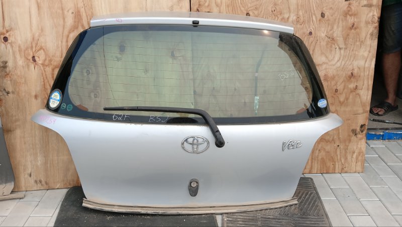 Дверь 5-я Toyota Vitz SCP10 1SZ-FE 2001