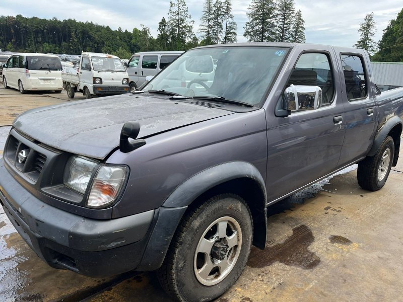 Крыло Nissan Datsun RMD22 QD32 1997 переднее левое