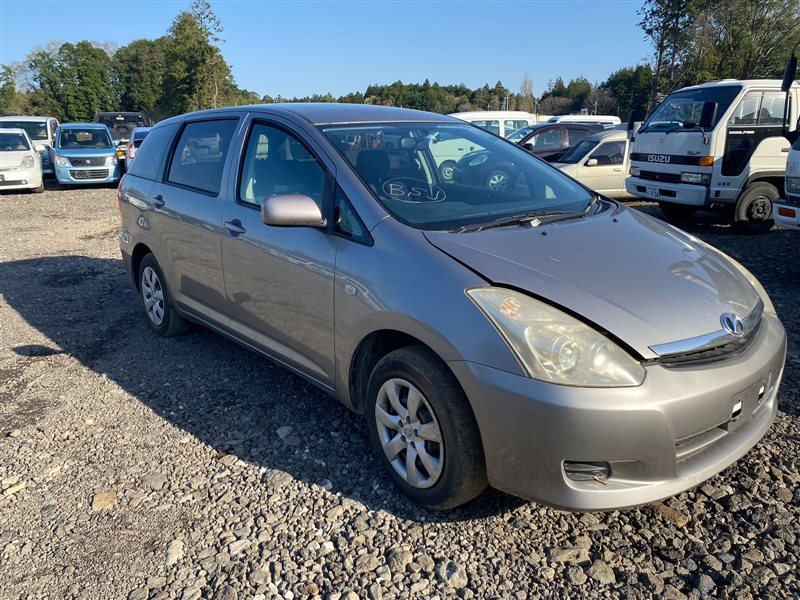 Крыло Toyota Wish ZNE14 1ZZ-FE 2008 переднее правое