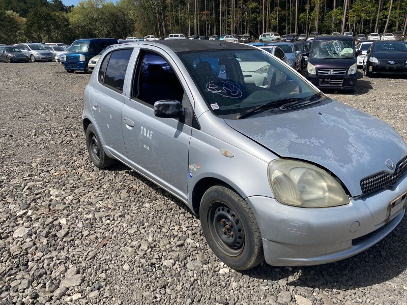 Крыло Toyota Vitz SCP10 1SZ-FE 2001 переднее правое