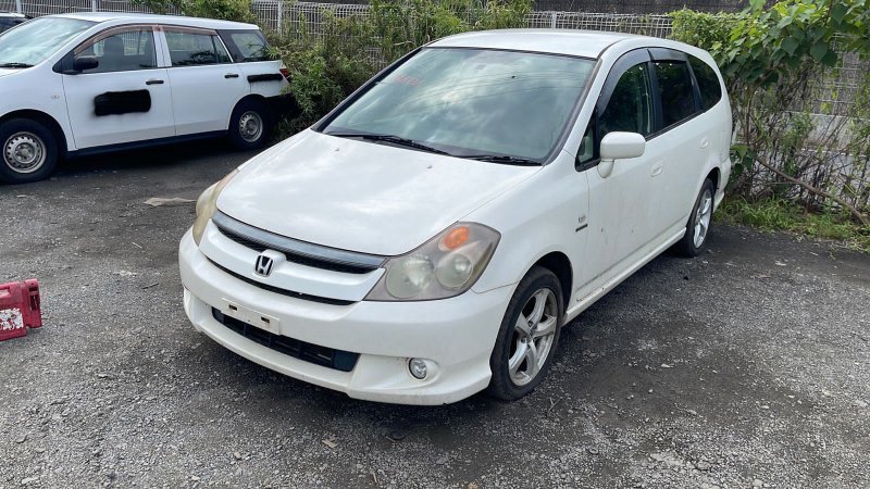 Капот Honda Stream RN5 K20B 2003