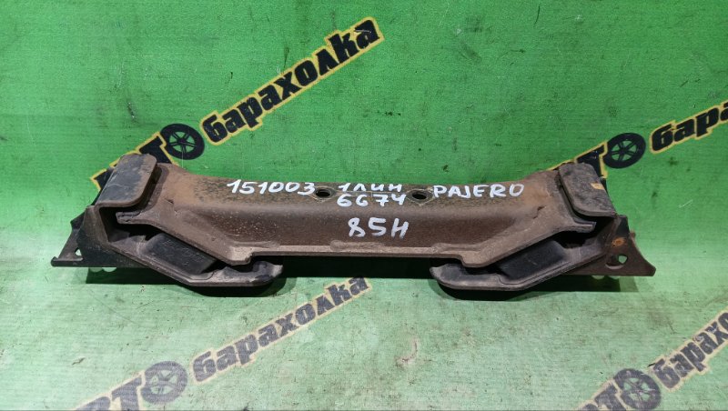 Подушка акпп Mitsubishi Pajero V75W 6G74 2000