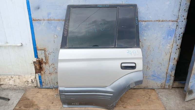 Дверь Toyota Land Cruiser Prado KZJ95 задняя левая