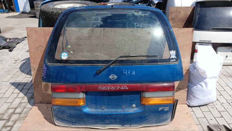 Дверь 5-я Nissan Serena KBC23 SR20(DE) 1996
