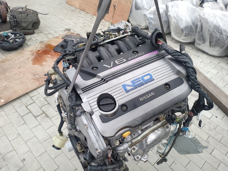 Двигатель Nissan Cefiro A33 VQ20(DE) 1999