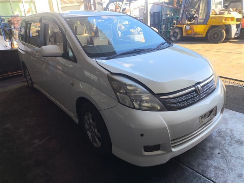 Двигатель Toyota Isis ZNM10 1ZZ-FE 2006