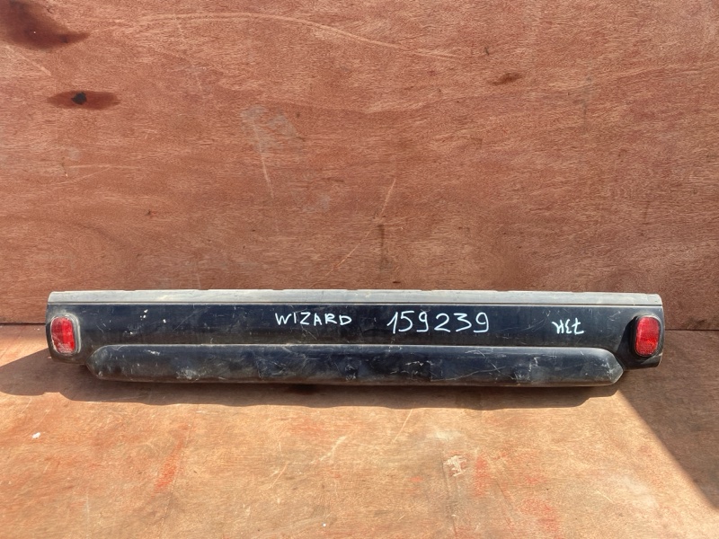 Бампер Isuzu Wizard UES73FW 4JX1 2000 задний
