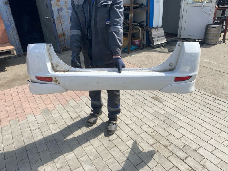 Бампер Mazda Demio DY3W ZJ 2003 задний