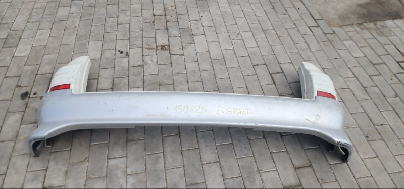 Бампер Nissan Elgrand ALWE50 VG33(E) 2000 задний
