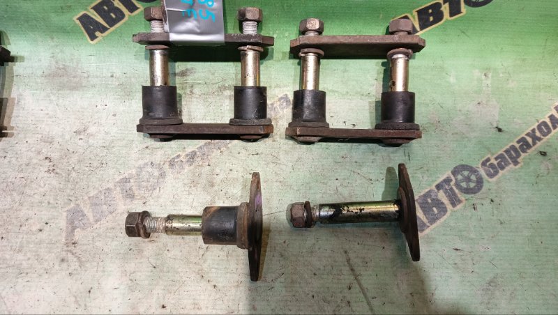 Крепление рессоры Nissan Vanette SE88TN F8 1998