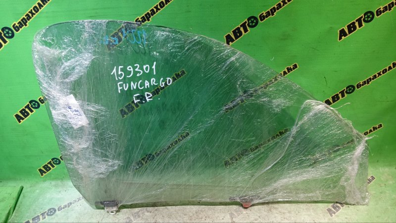 Стекло двери Toyota Funcargo NCP25 1NZ-FE 2002 переднее правое