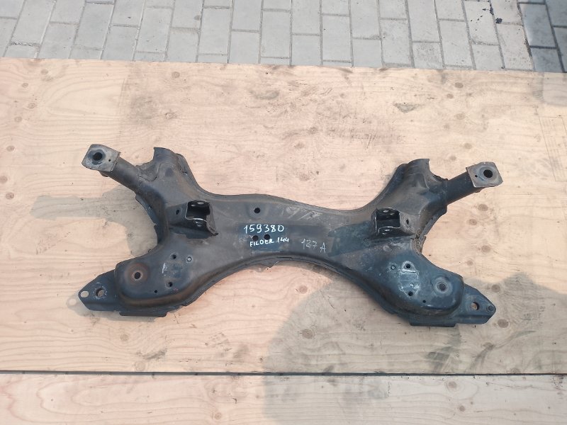 Балка под двс Toyota Corolla Fielder NZE144 1NZ-FE 2010