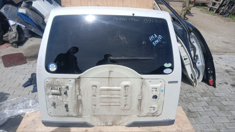 Дверь 5-я Mitsubishi Pajero V93W 6G72 2008